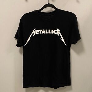 Metallica black, short sleeve t shirt, size MED
